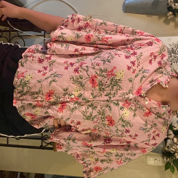 Fig blouse size medium - Picture 2 of 3